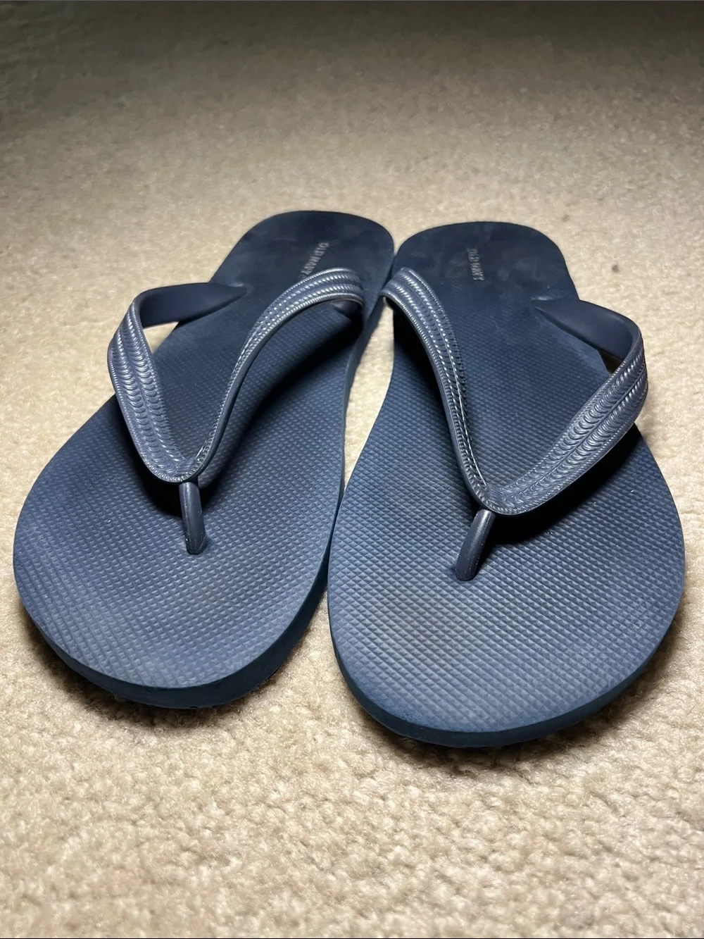 Old Navy Men's Dark Blue Rubber Flip Flops